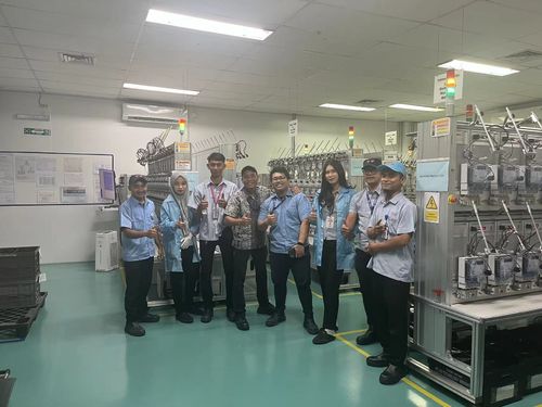 ข่าวล่าสุดของบริษัทเกี่ยวกับ GENY Electric เสริมความร่วมมือกับ EDMI เปิดให้บริการระบบปรับระดับเครื่องวัดพลังงาน 3 ขั้นตอนใน PT. VS ในอินโดนีเซีย